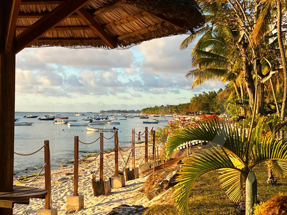 Caro'S Beachfront Trou aux Biches Exterior foto
