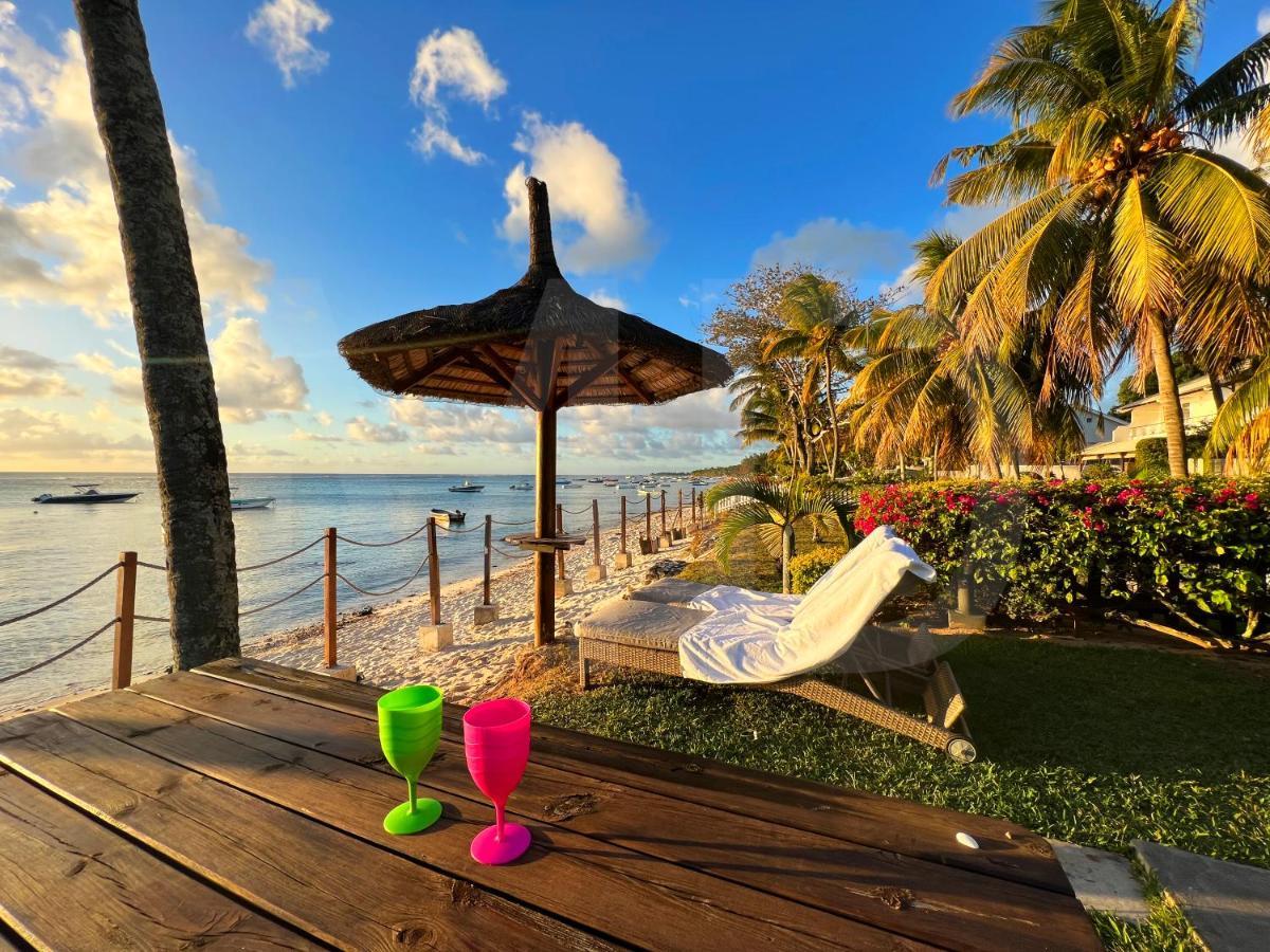 Caro'S Beachfront Trou aux Biches Exterior foto
